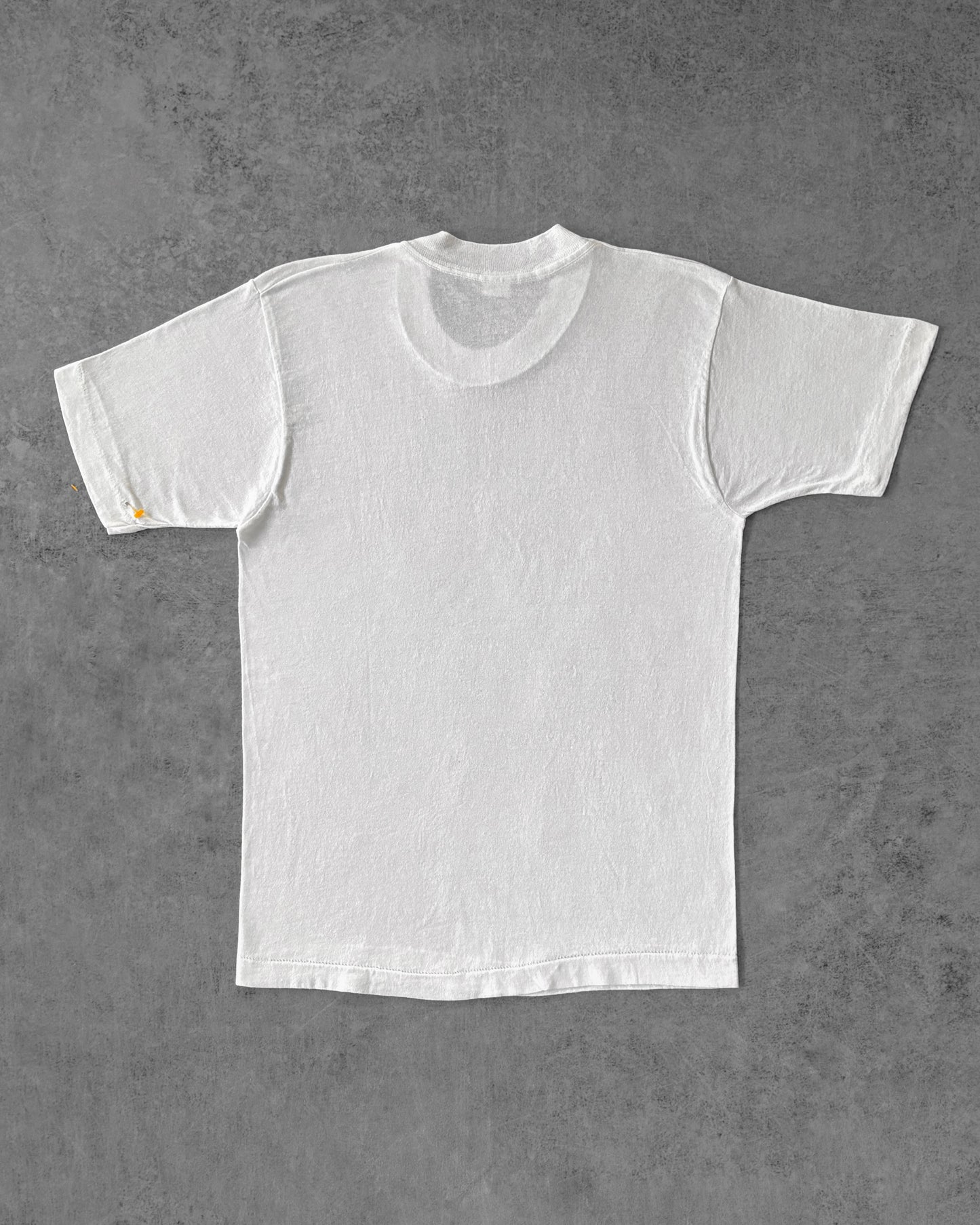 Vintage 1980s Blank White Tee – Made in USA – Single Stitch