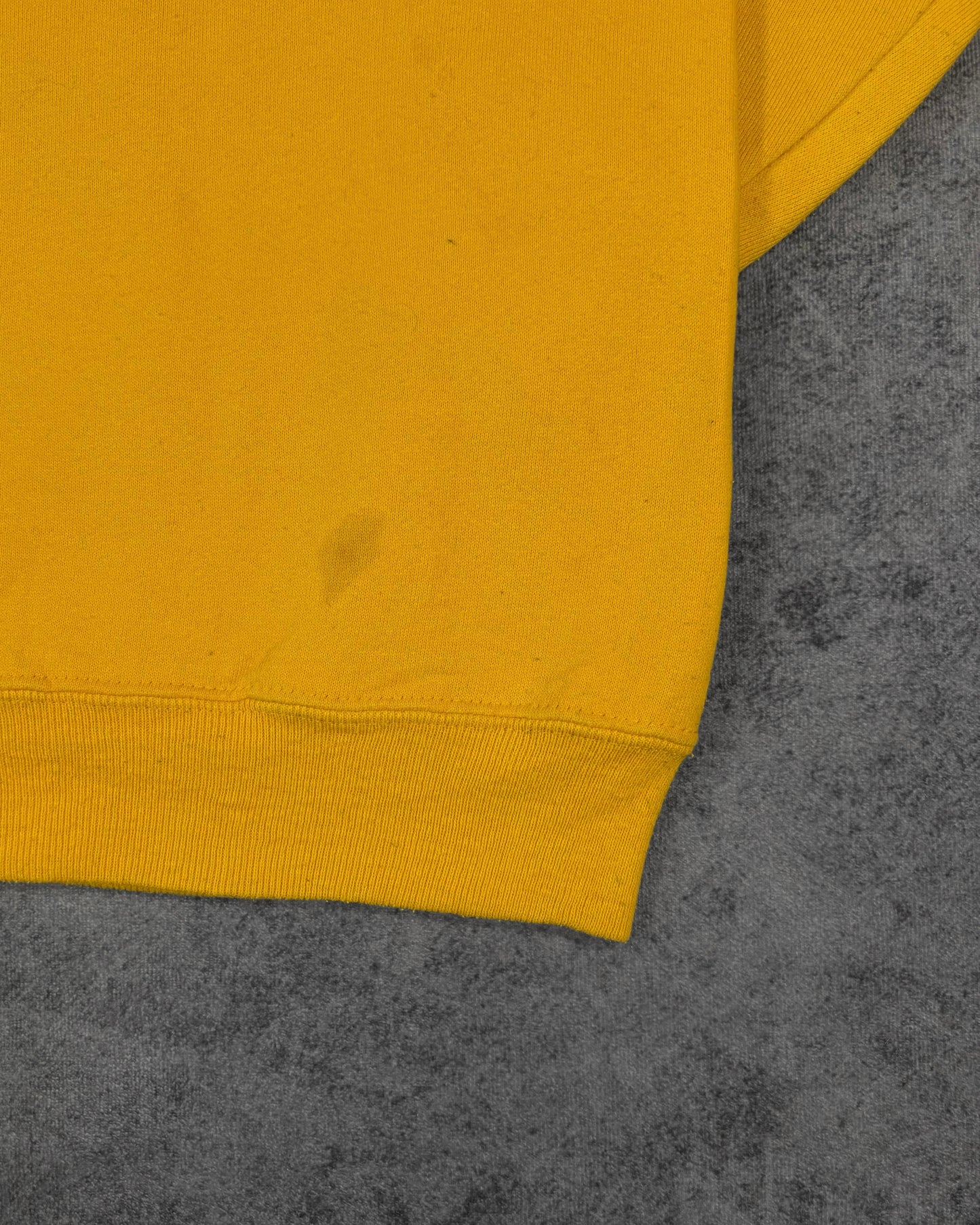 Vintage 1990s Bloomingdale’s University Crewneck Sweatshirt – Russell Athletic Made in USA – Yellow College Print