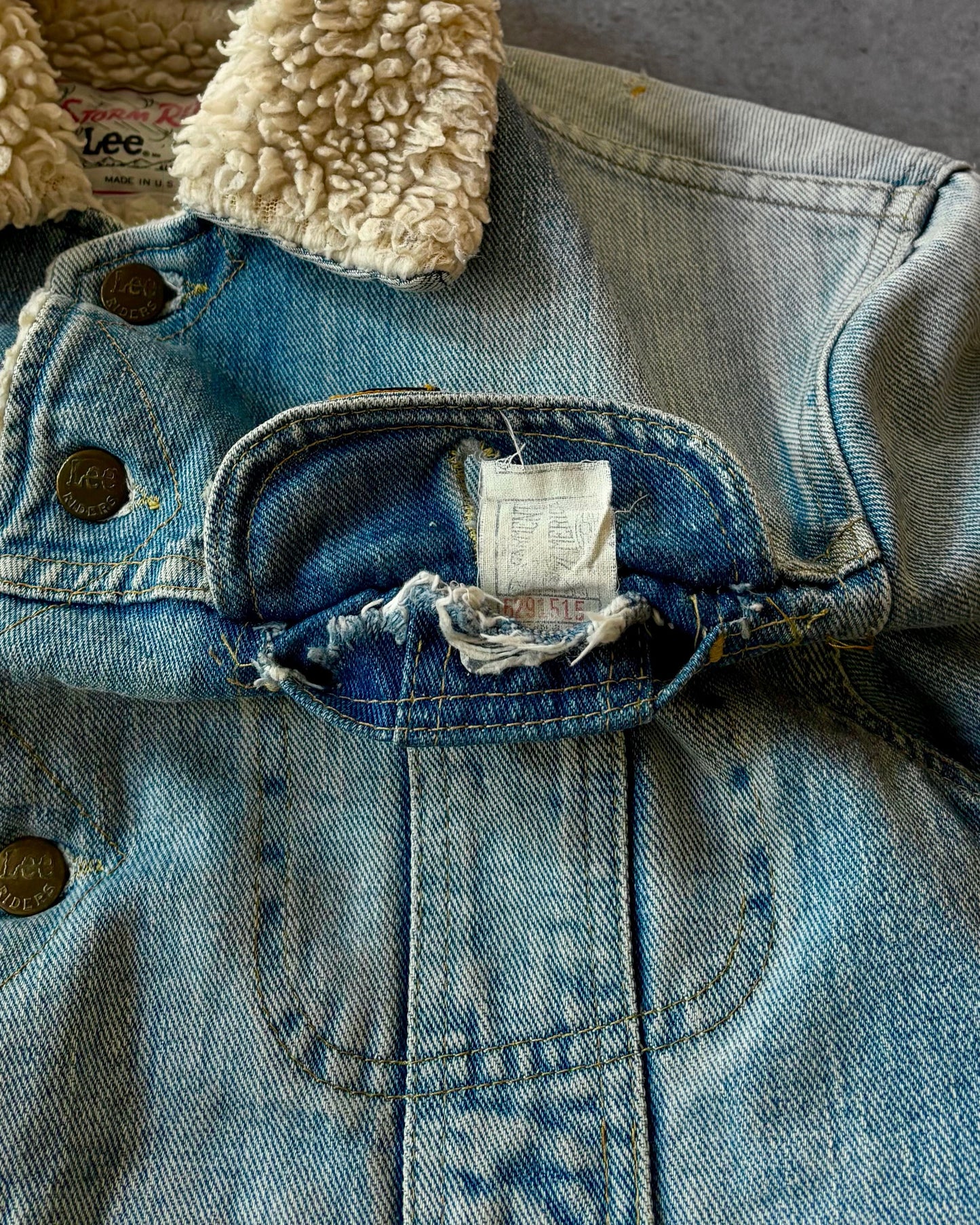Vintage 1970s Lee Storm Rider Sherpa Denim Jacket – Made in USA – Faded Light Wash