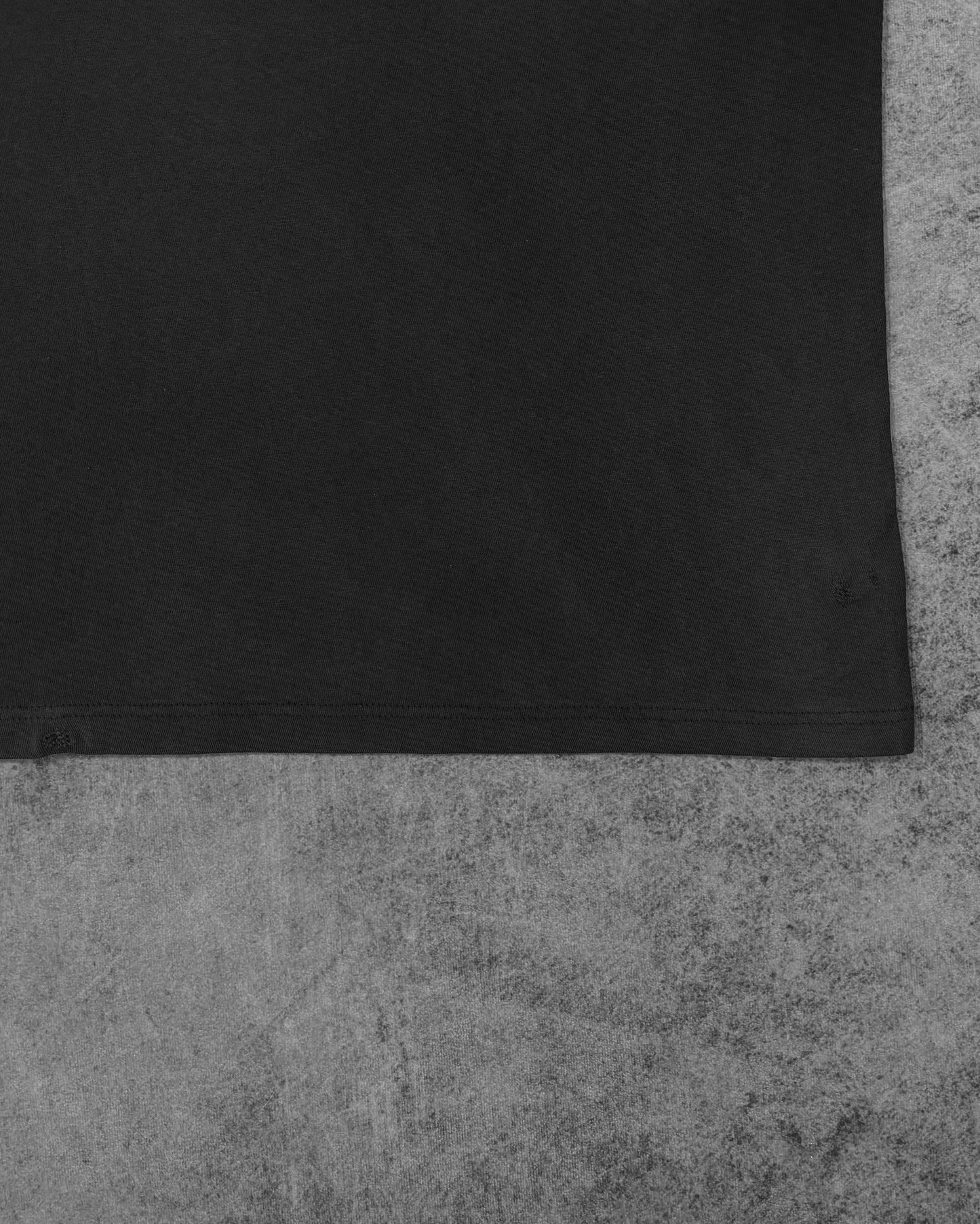 Distressed Nike Air T-Shirt Black Modern Streetwear Logo Tee Made in Turkey