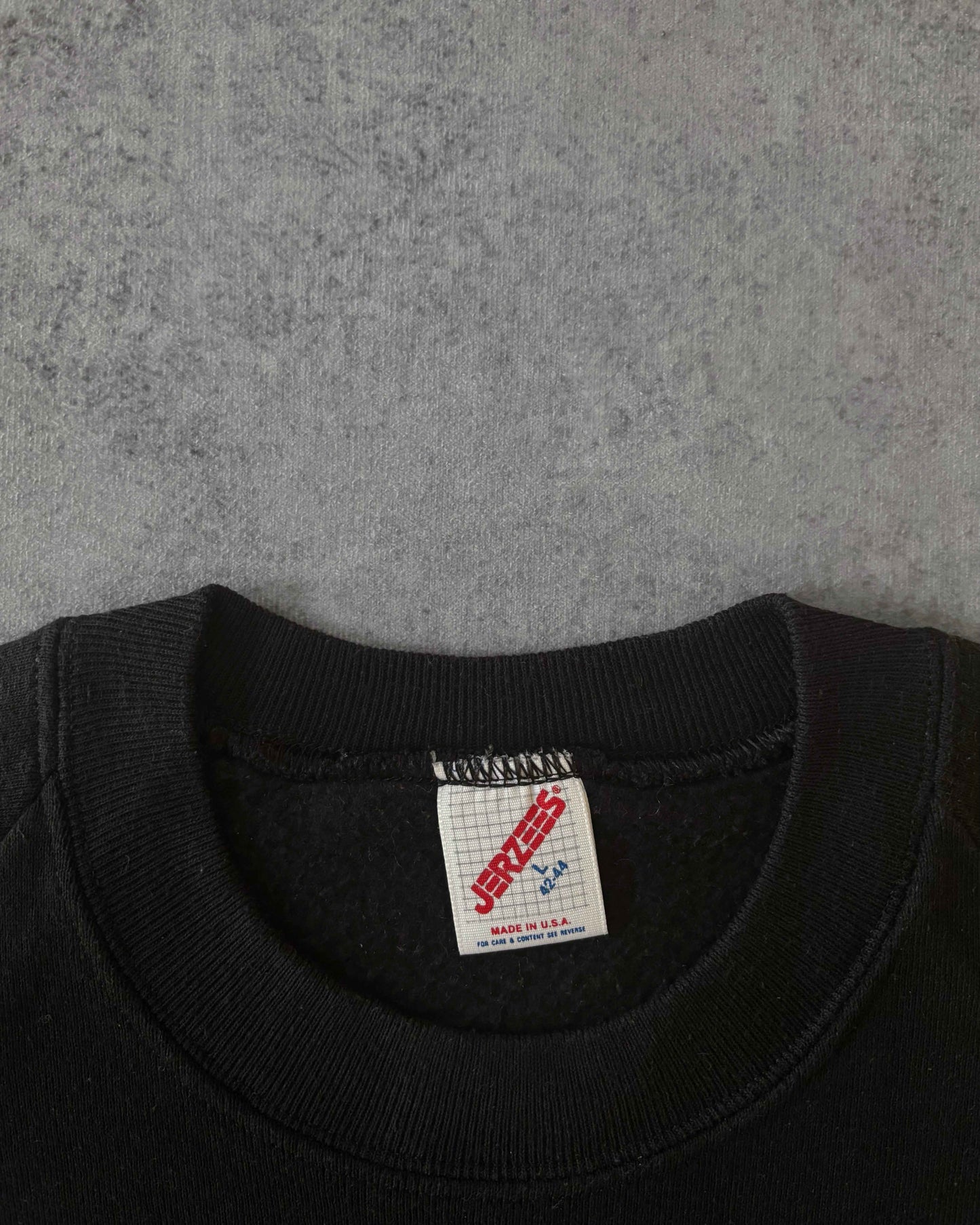 Vintage 1980s Bucket of Blood Saloon Sweatshirt – Virginia City Nevada – Jerzees USA – Black Graphic