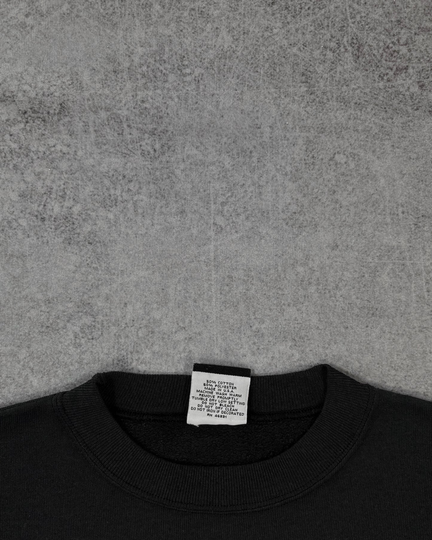 Vintage 1990s Chicago Bulls Mosaic Logo Crewneck - NBA - Made in USA