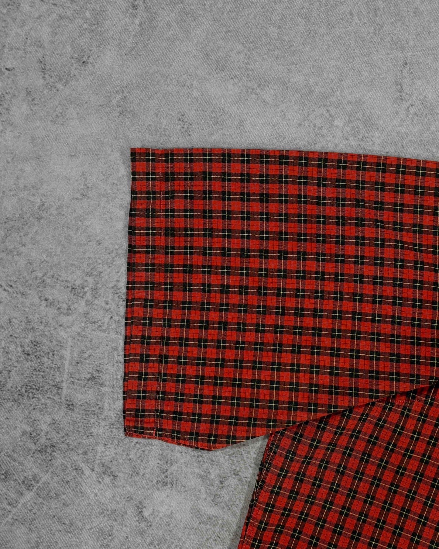 Vintage 1990s Huntington Red Tartan Check Short Sleeve Button Down Shirt - Made in USA