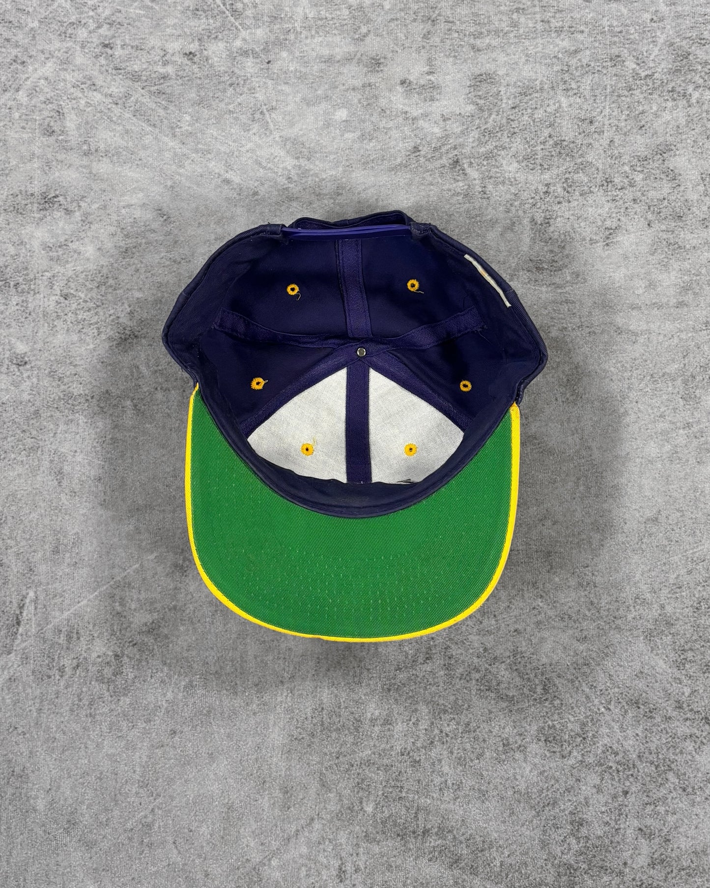 Vintage 1990s Los Angeles Lakers Snapback Cap – NBA Basketball Hat