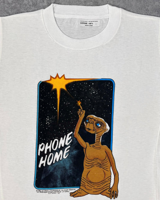 Back view of vintage 1982 E.T. Phone Home t-shirt