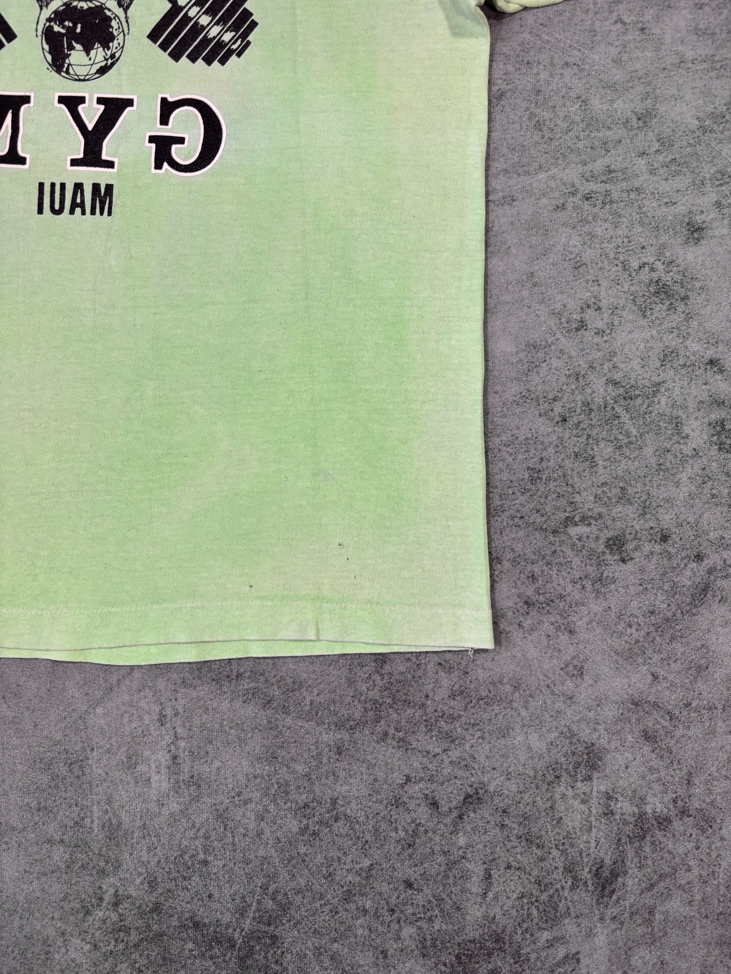 Vintage 1990s World Gym Maui Gorilla T-Shirt - USA Made - Fruit of the Loom - Single Stitch Gym Tee