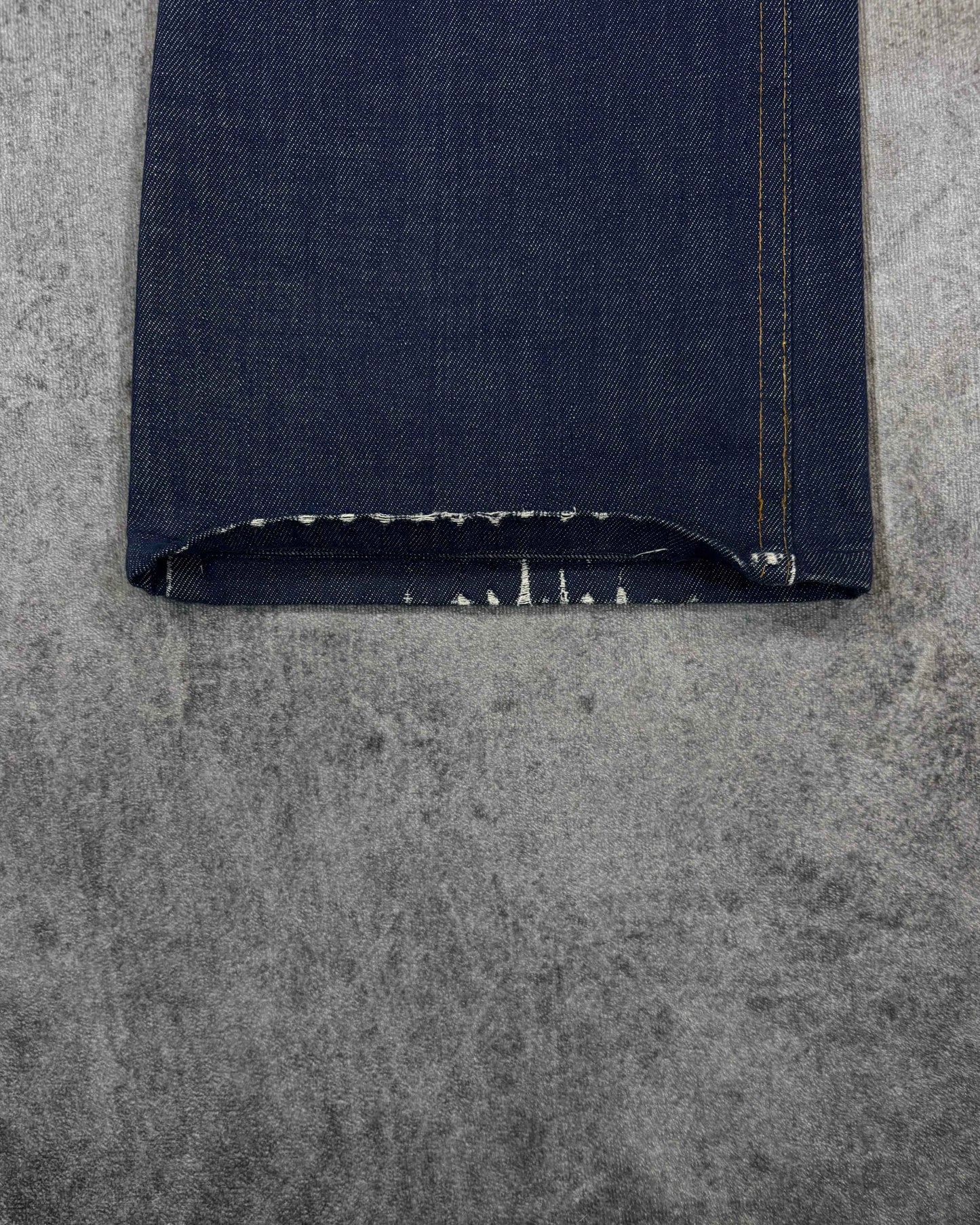 Vintage 1970s Wrangler Flare Lightweight Jeans – Talon Zipper – Dark Indigo Denim