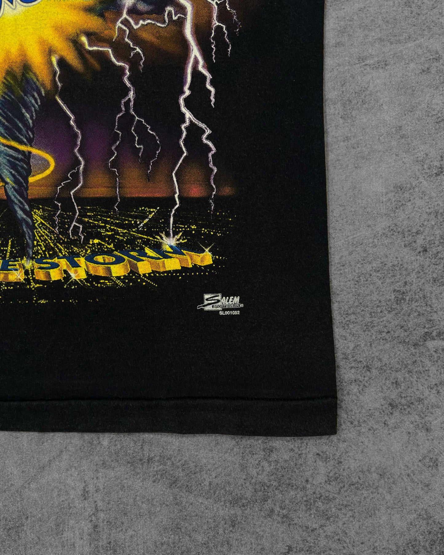 Vintage 1993 Orlando Magic Salem Sportswear t-shirt, stitching detail