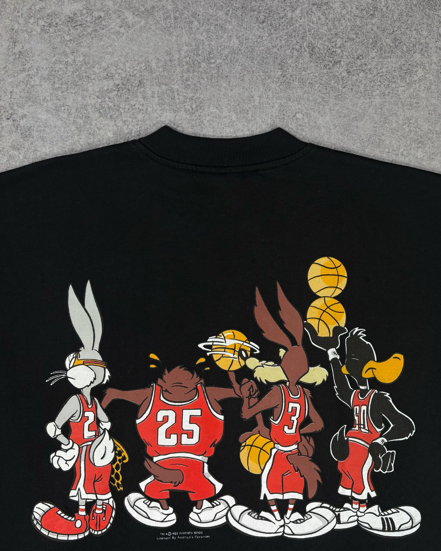 Vintage 1993 Looney Tunes Basketball Long Sleeve T-Shirt – Warner Bros