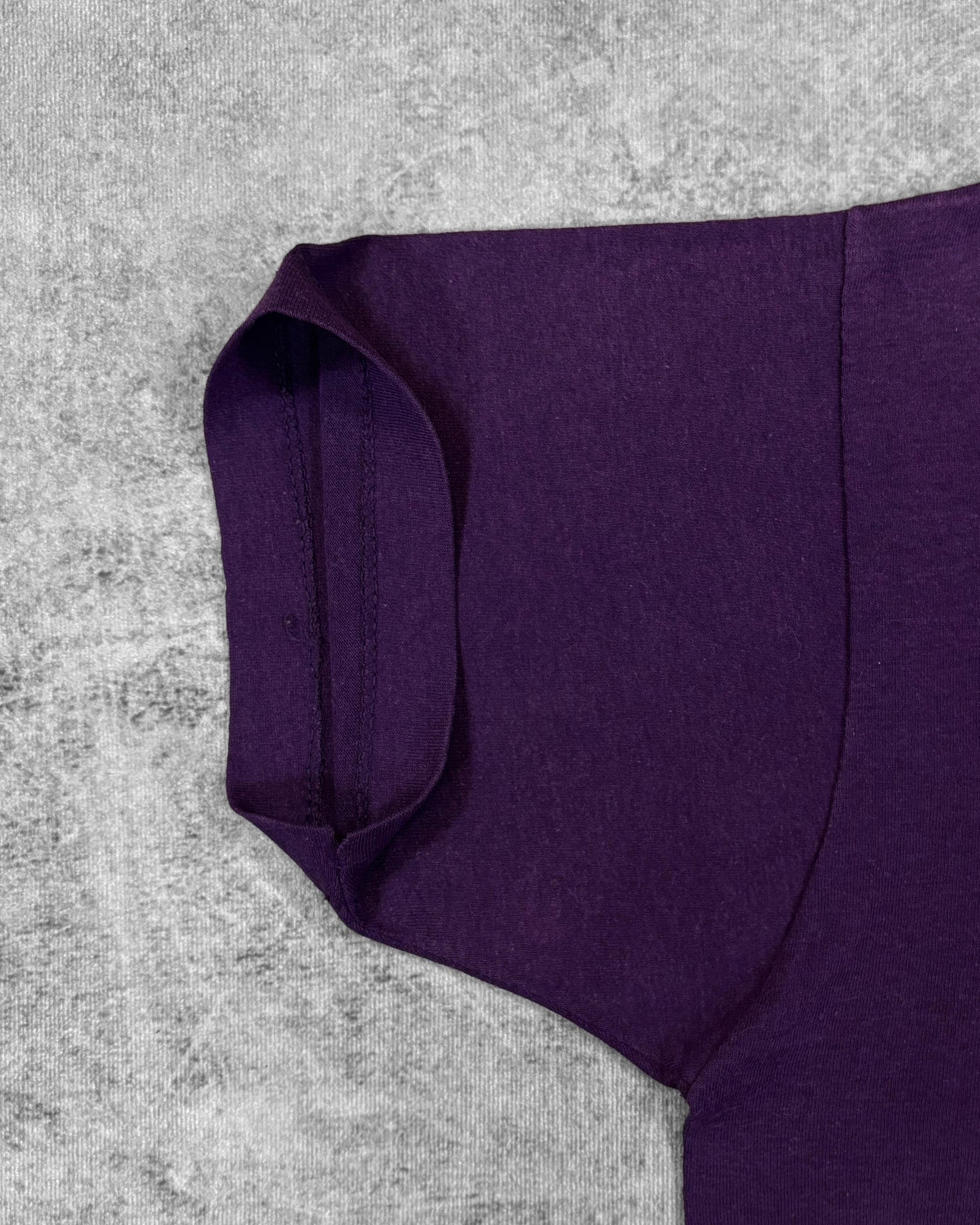 Tubular construction stitching detail on vintage Outrageous Fortune 1987 t-shirt