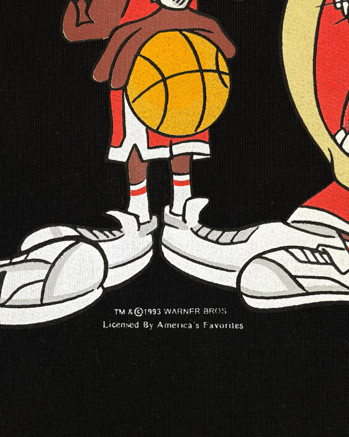Vintage 1993 Looney Tunes Basketball Long Sleeve T-Shirt – Warner Bros