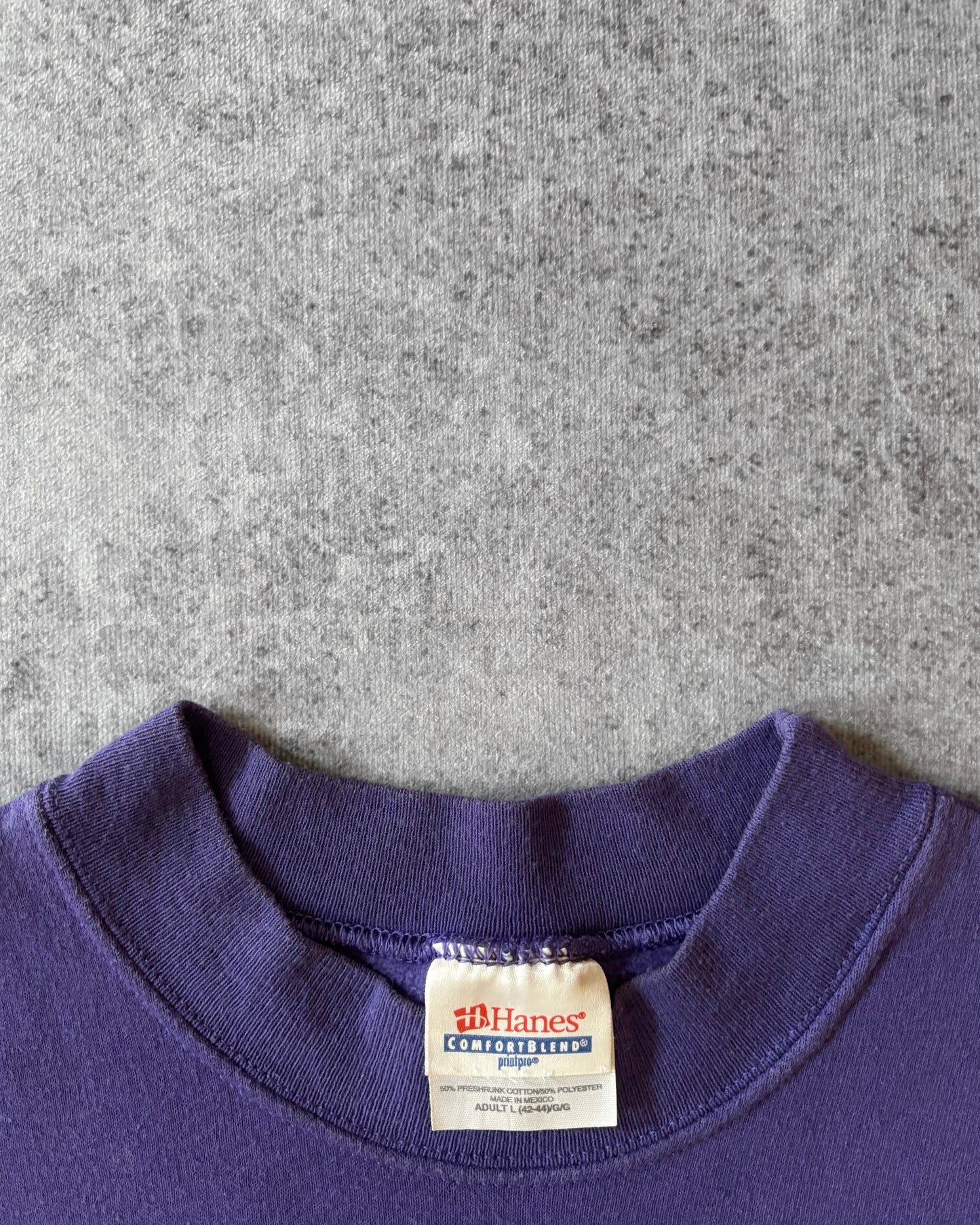 Vintage 2004 World of Outlaws “Just Wingin’ It” Crewneck – Sprint Car – Purple