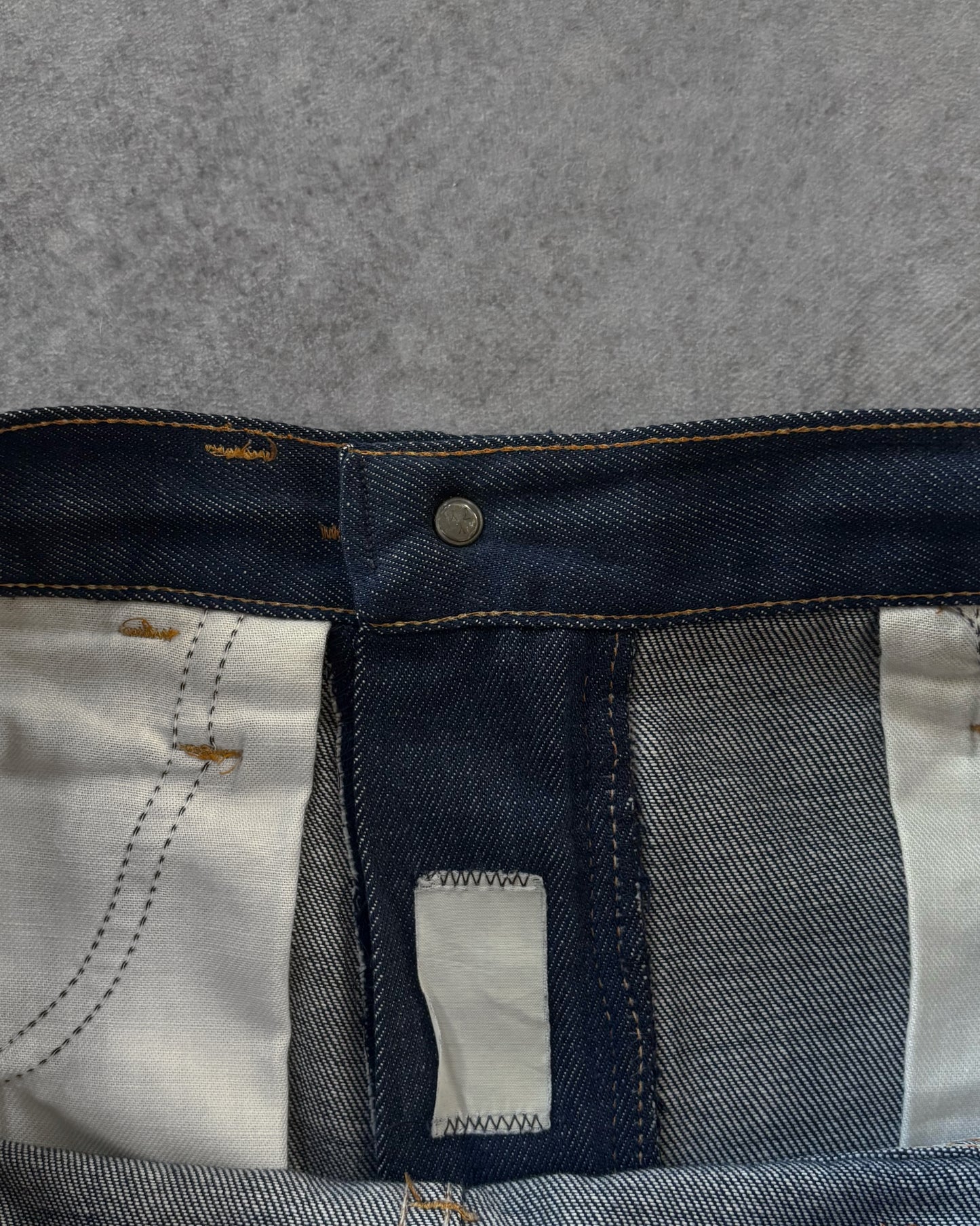 Vintage 1970s Wrangler Flare Lightweight Jeans – Talon Zipper – Dark Indigo Denim