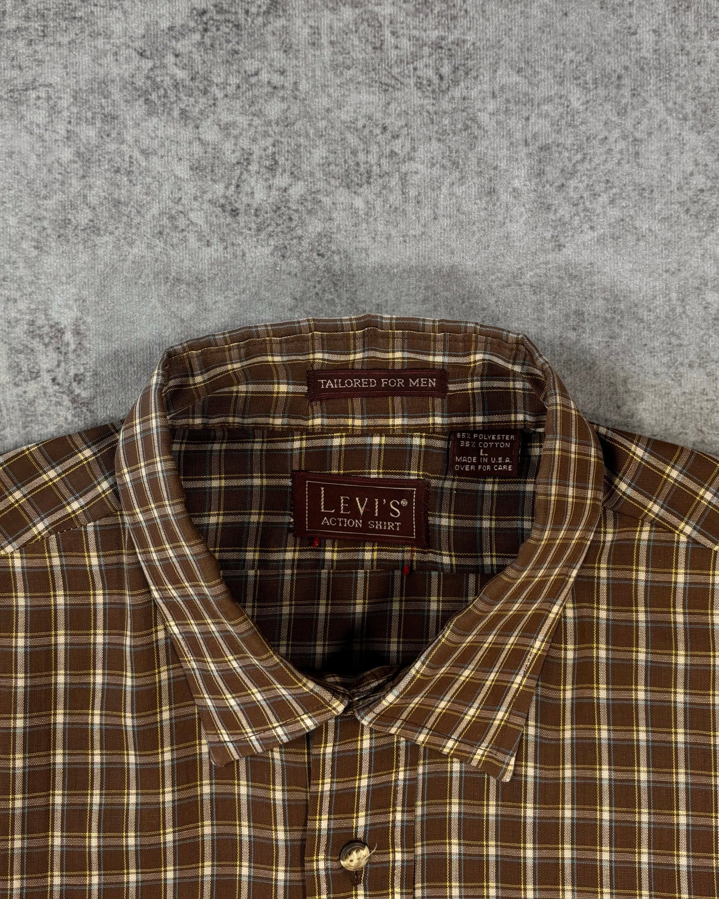 Vintage 1990s Levi’s Action Shirt Brown Plaid Button Down – Made in USA - Cropped Shirt