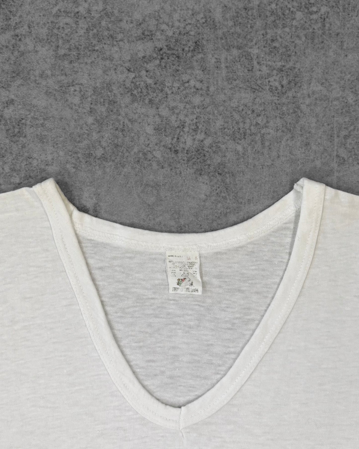 Vintage 1970s Federal Republic of Germany Neuschwanstein Castle V-Neck T-Shirt - Made in USA - West Germany Souvenir