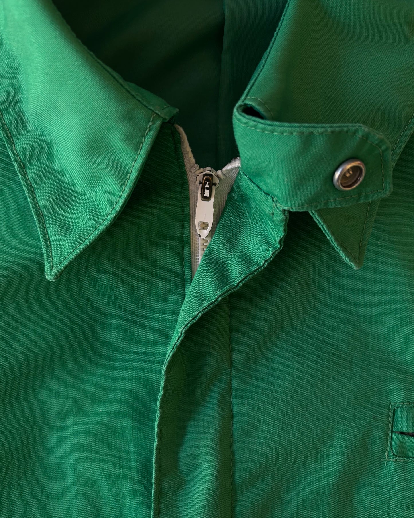 Vintage John B’s 1970s JCPenney Kelly Green Coaches Jacket – Talon Zipper
