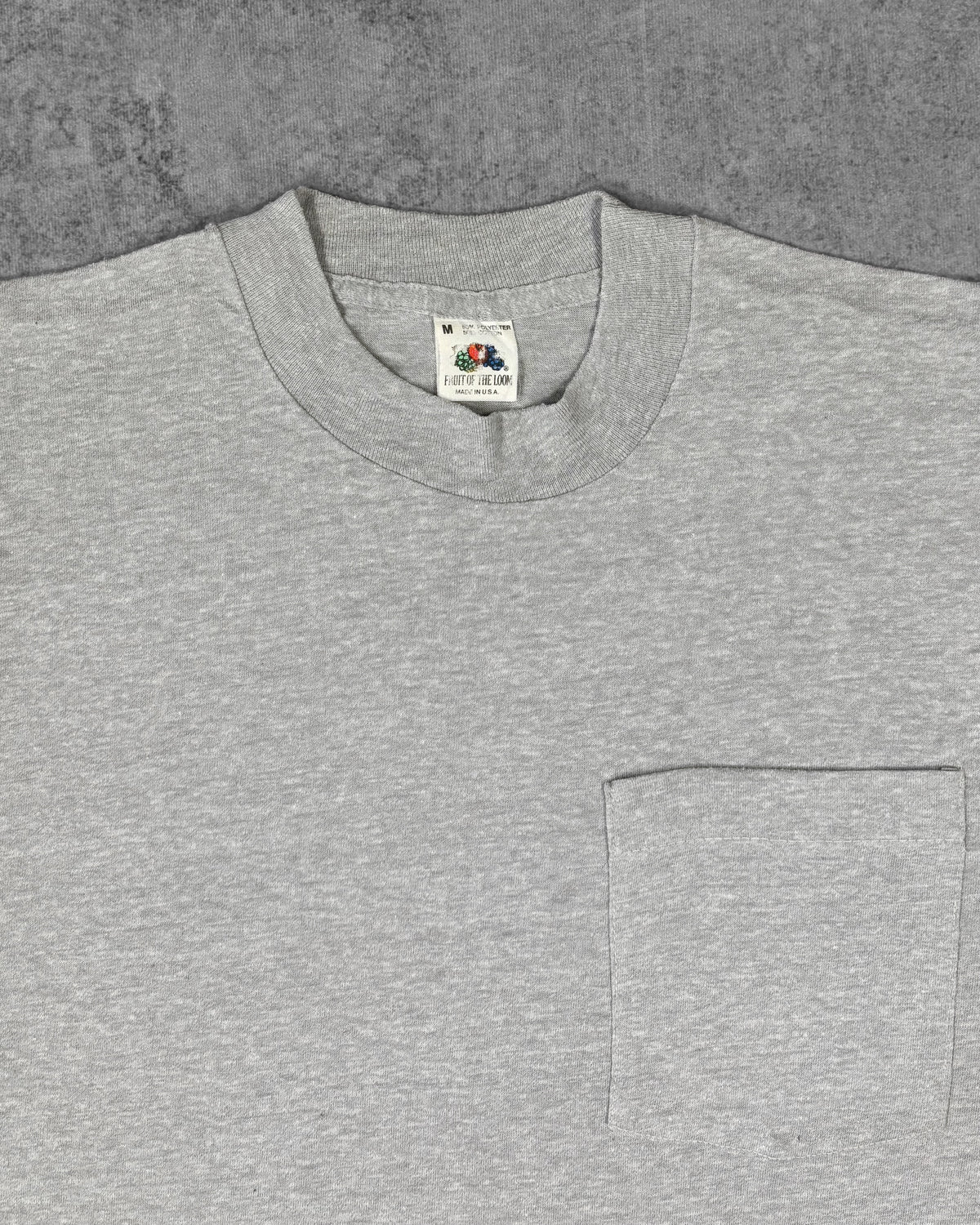 Vintage 1980s Fruit of the Loom Grey Pocket T-Shirt Made in USA Single Stitch