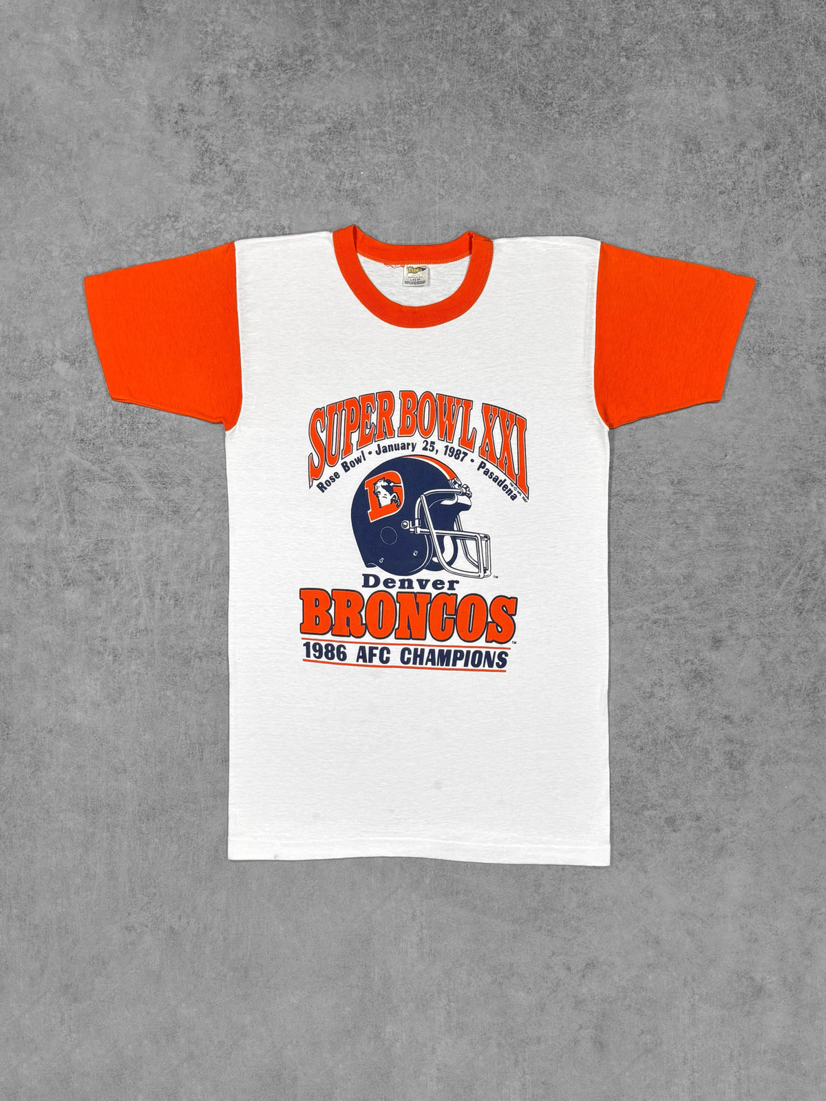 Vintage 1987 Denver Broncos Super Bowl XXI NFL T-shirt, Trench, white body with orange sleeves – front view