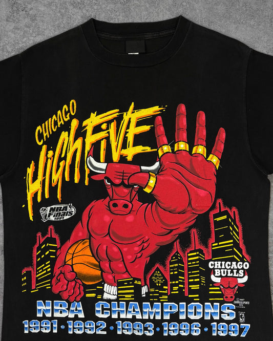Vintage 1997 Chicago Bulls Five Time NBA Champions T-Shirt – Changes – Made in USA