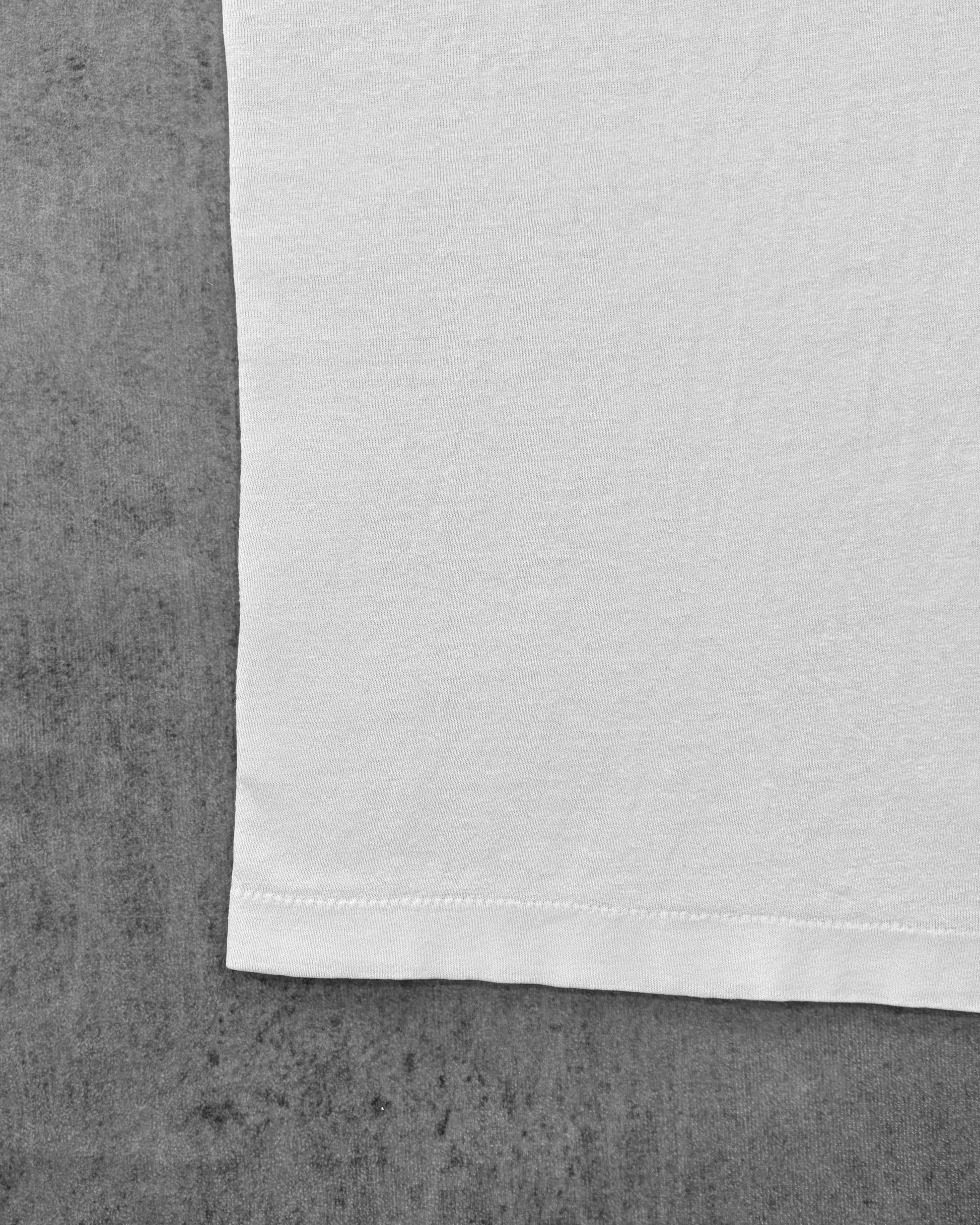 Creeks Restaurant t-shirt single stitch detail
