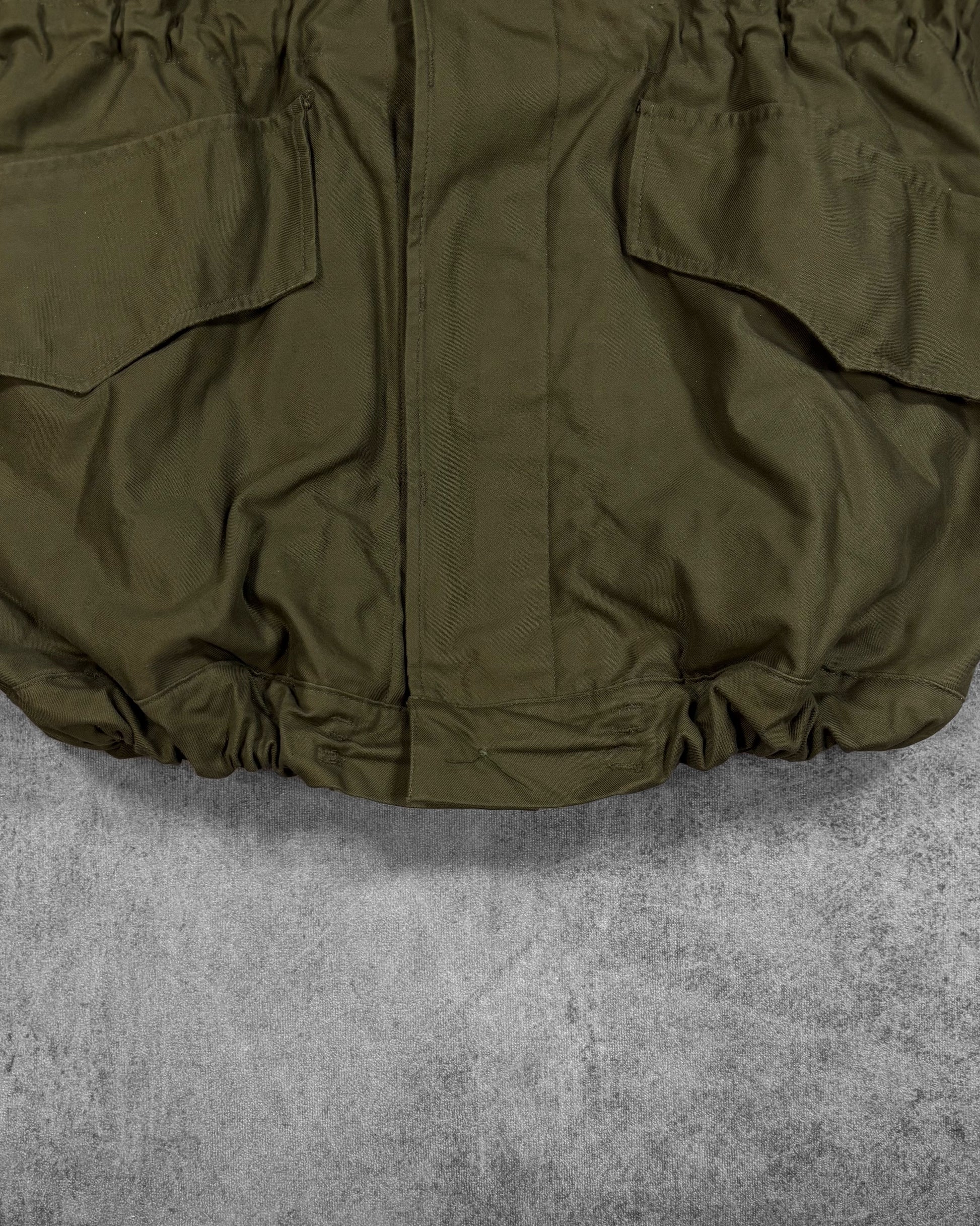 Vintage 1967 Dutch Army M58 field parka – wool liner detail