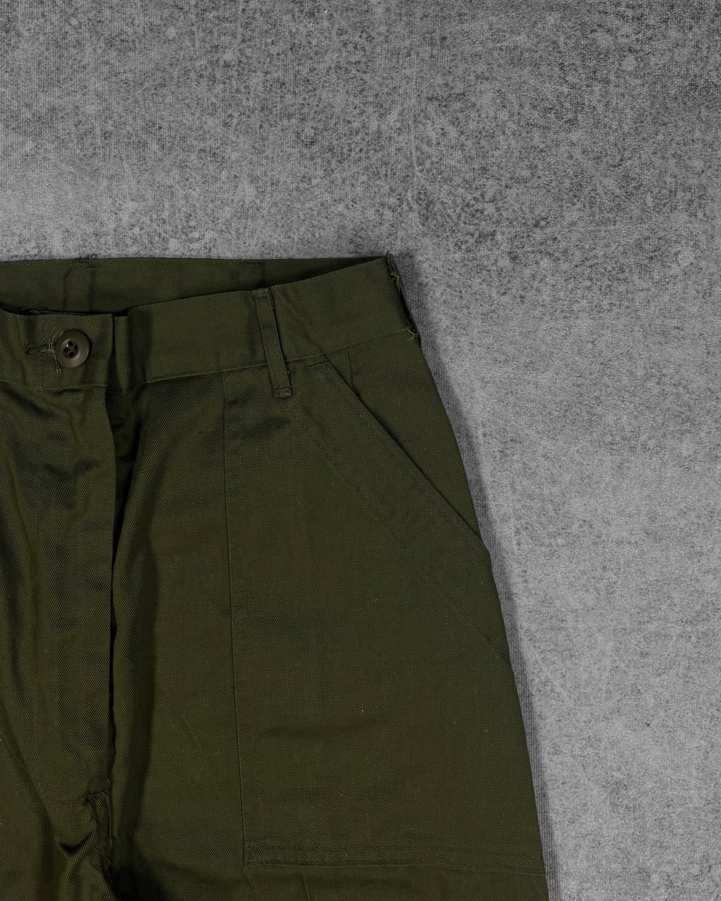 Vintage 1979 US Army OG-507 fatigue utility pants – fabric detail
