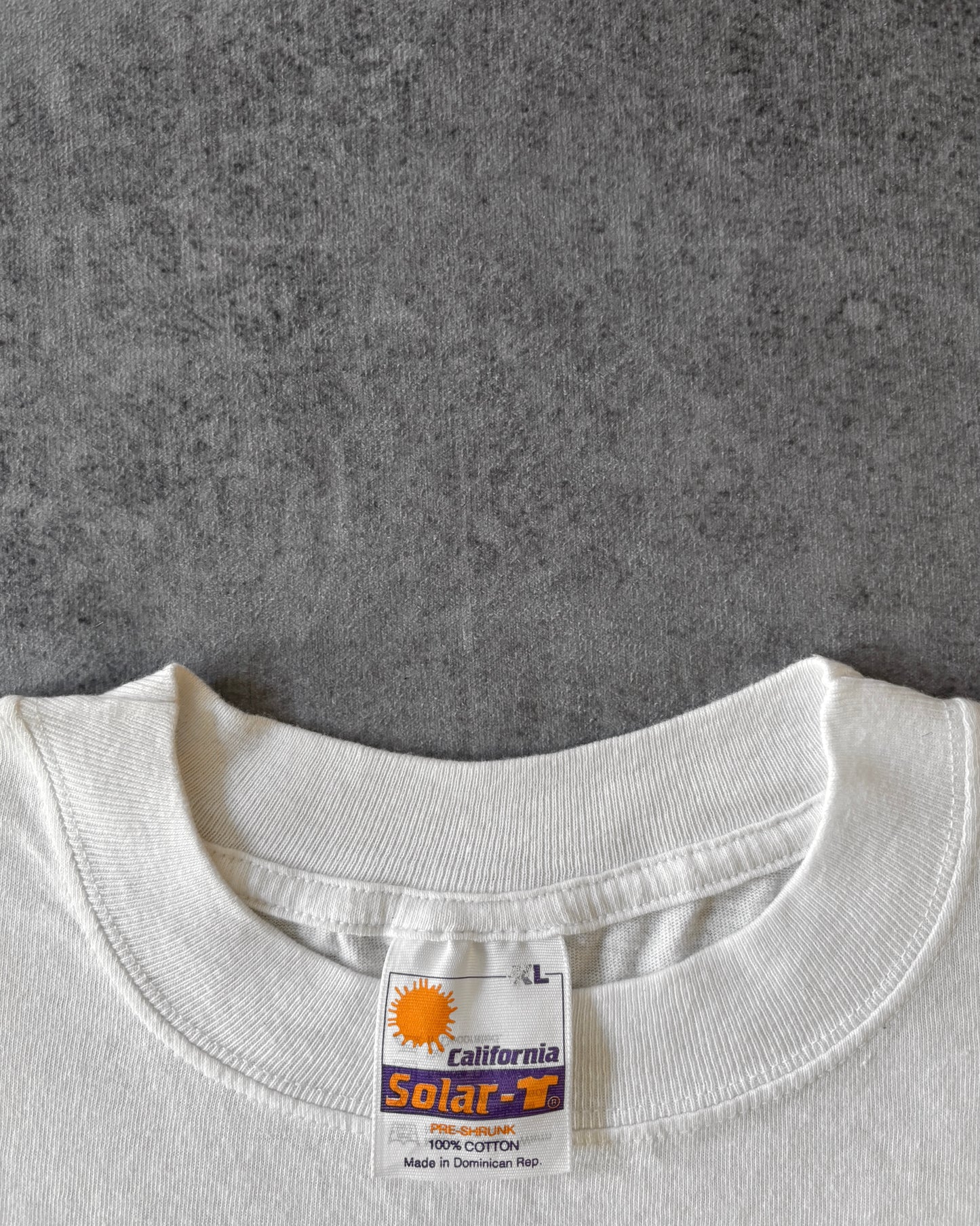 Vintage 1990s “Same Old F*ckin’ Gift” T-Shirt – Cartoon Duck – California Solar-T Tag