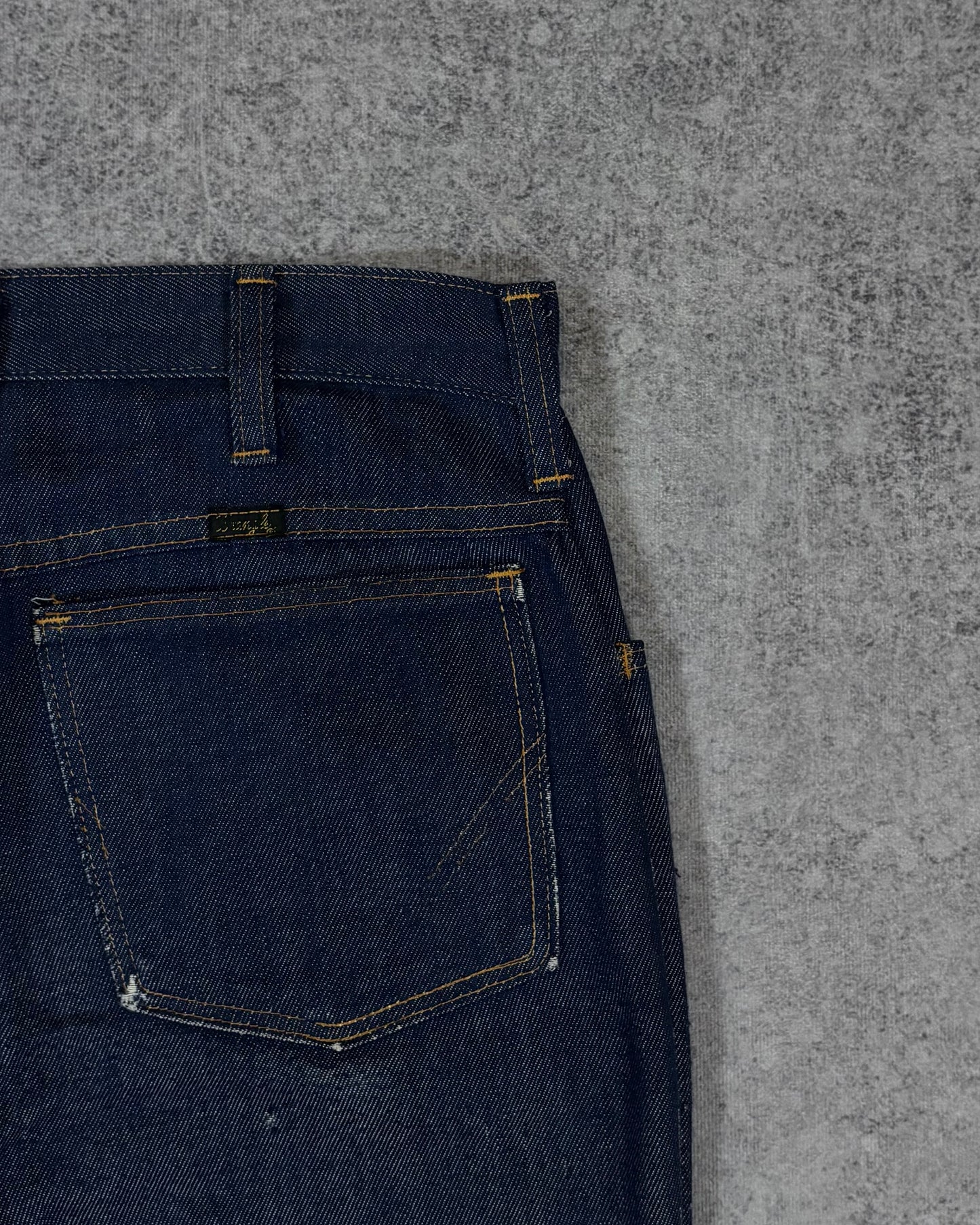 Vintage 1970s Wrangler Flare Lightweight Jeans – Talon Zipper – Dark Indigo Denim