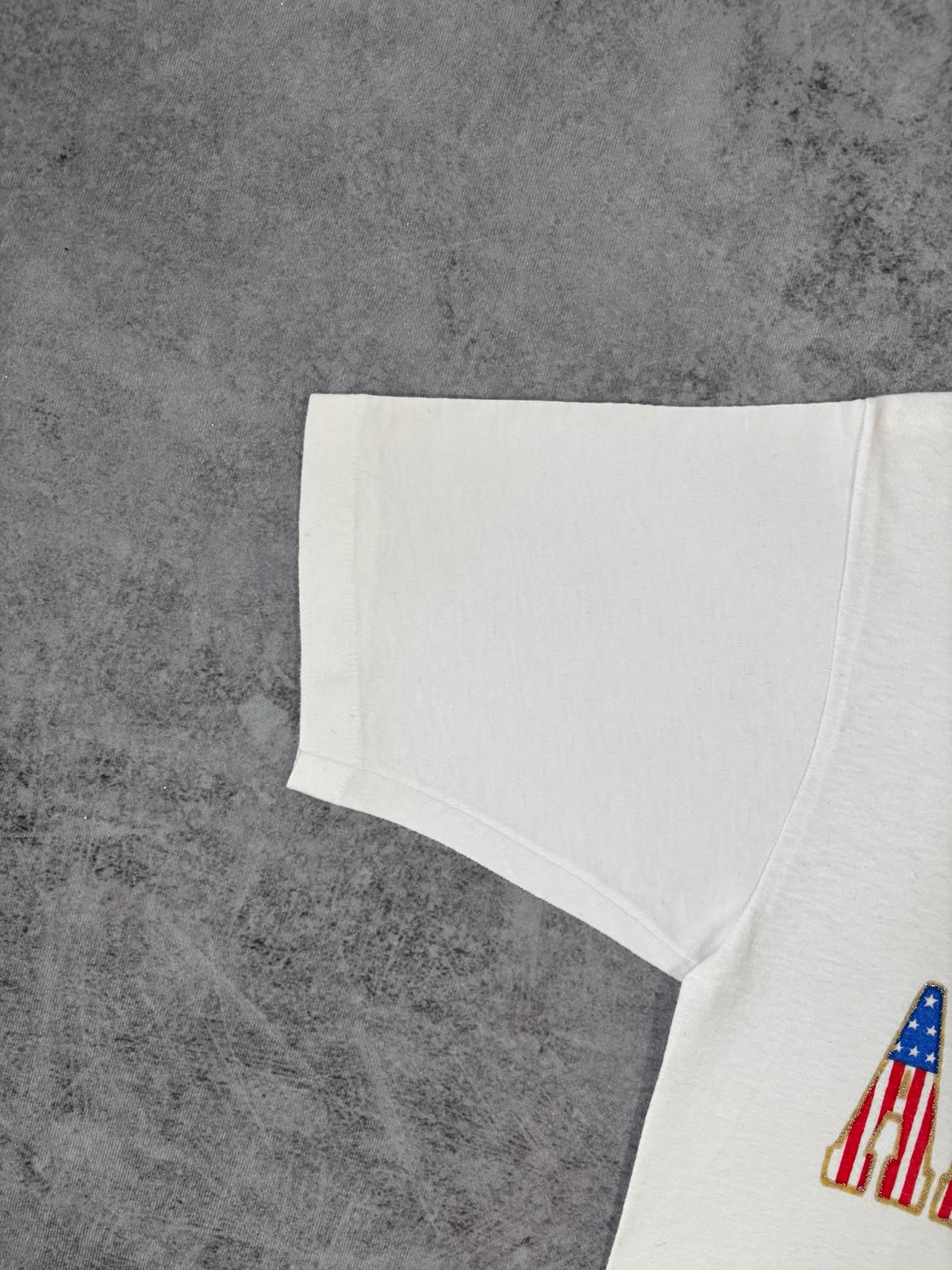 Vintage 1970s Made In America Patriotic T-Shirt - USA Flag - Single Stitch Tee