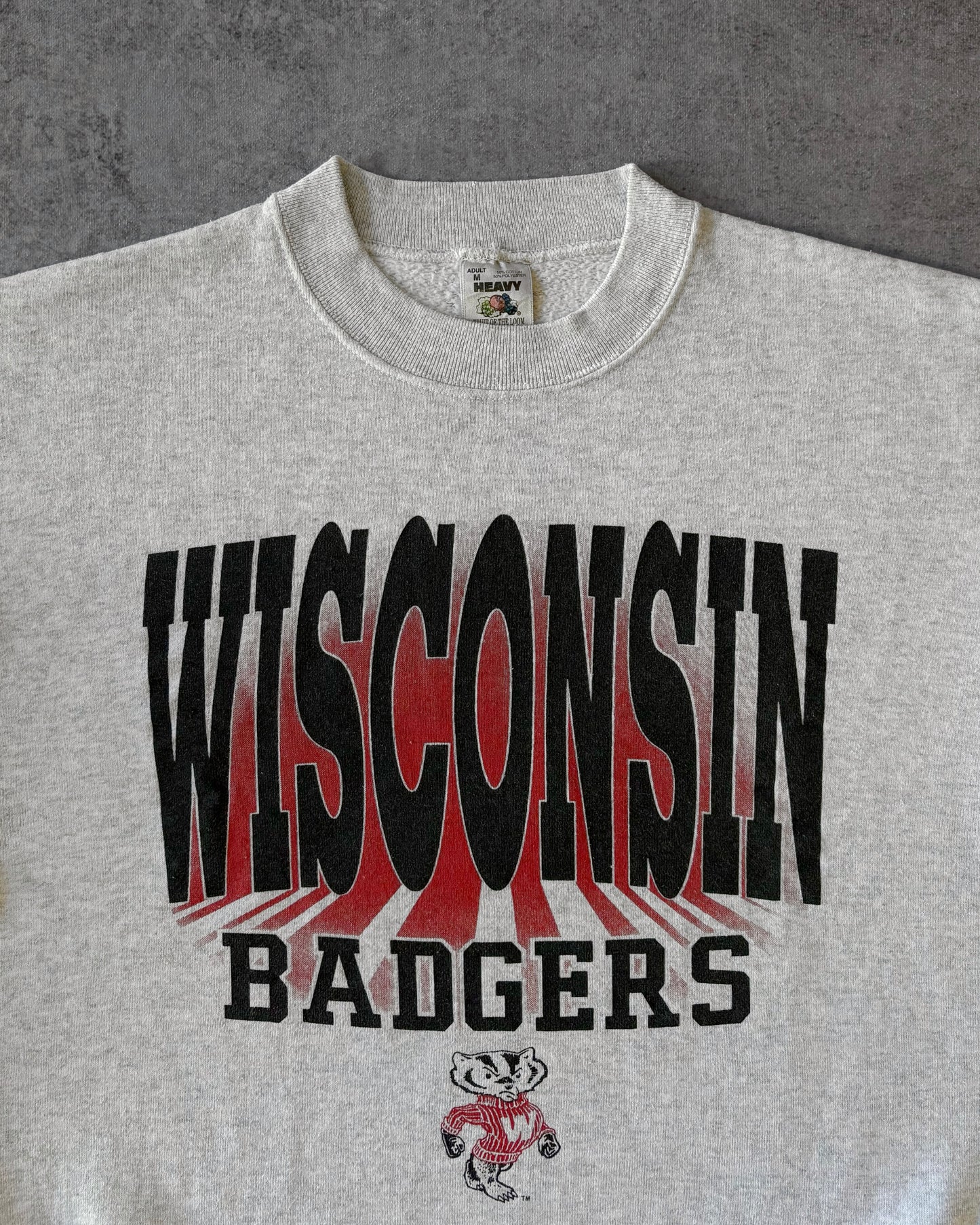 Vintage 1990s Wisconsin Badgers Crewneck Sweatshirt – Fruit of the Loom Heavy – USA Made