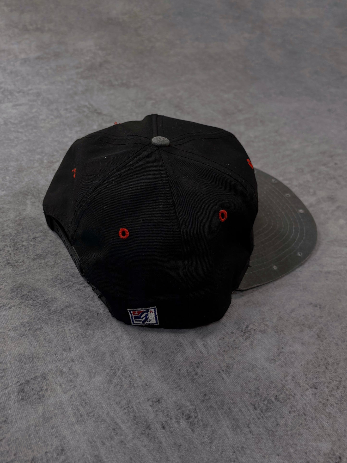 Chicago Bulls 1991 cap underbrim detail