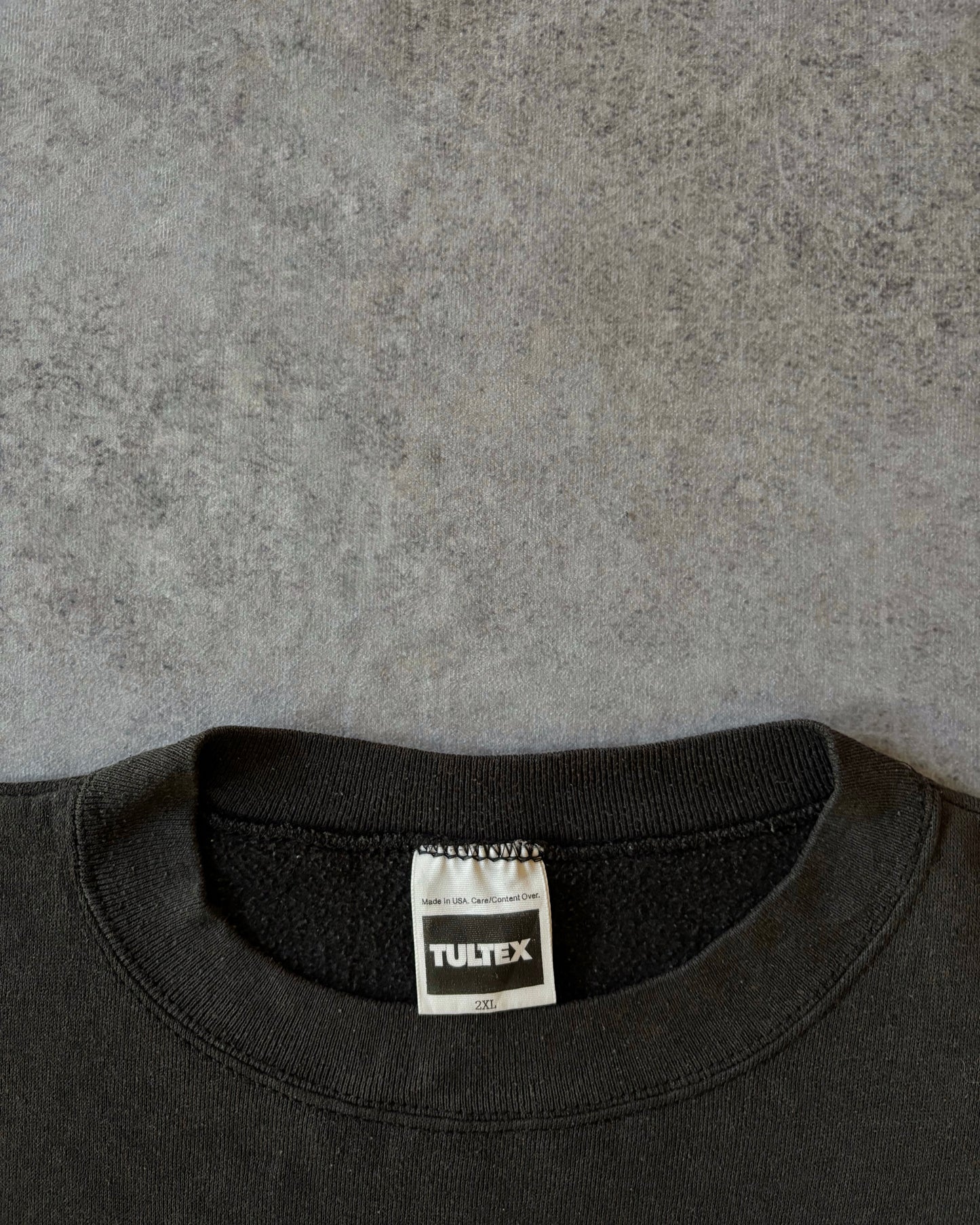 Vintage Early 2000s New York “Lone Wolf” Crewneck