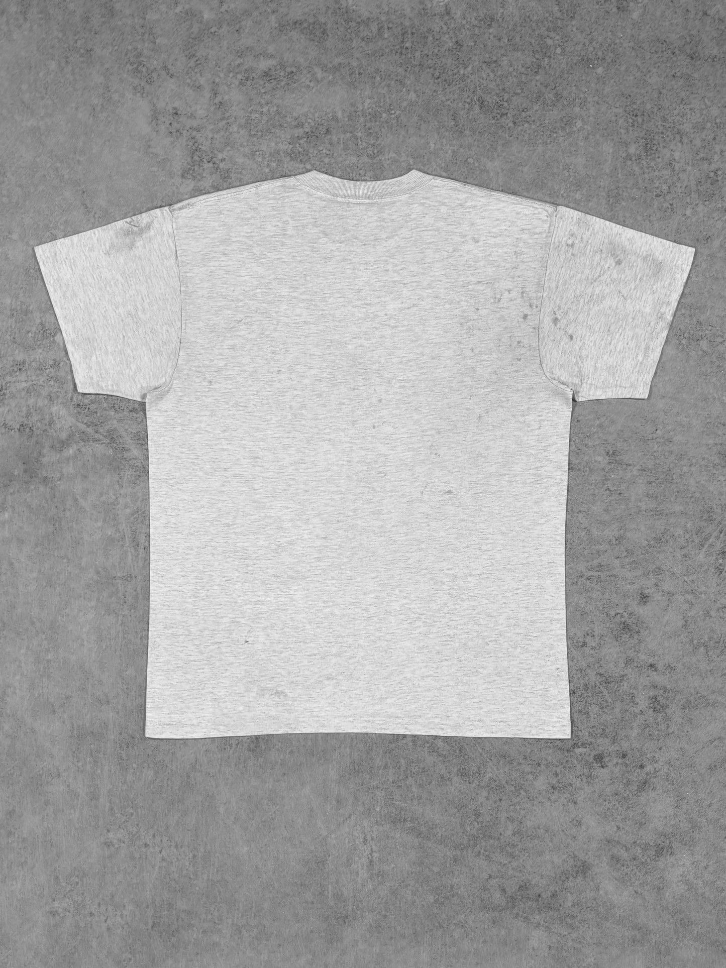Vintage Distressed 1990s Oneita Sport Chalet Sporting Goods T-Shirt - USA Made Single Stitch - Heather Grey