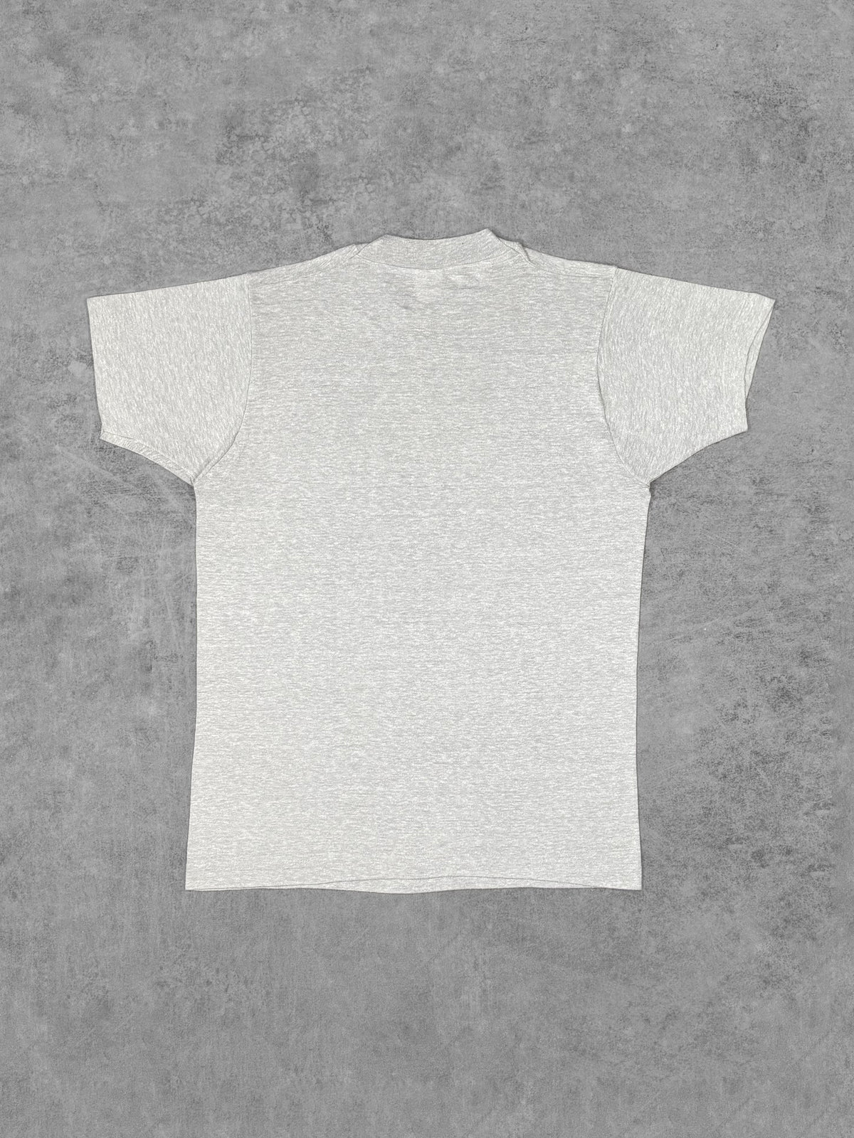 Vintage 1980s Fruit of the Loom Grey Pocket T-Shirt Made in USA Single Stitch