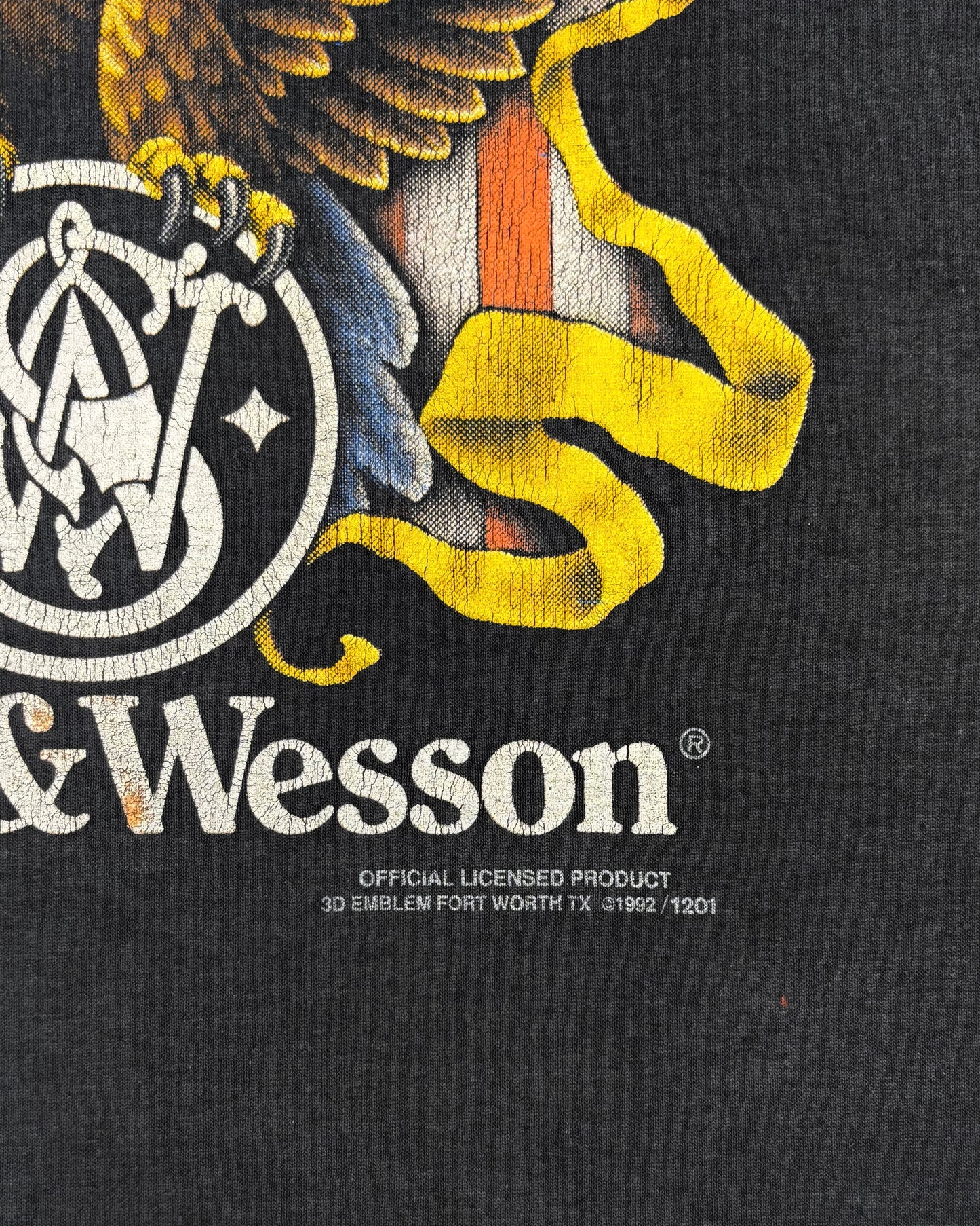 Smith and Wesson t-shirt Delta label detail