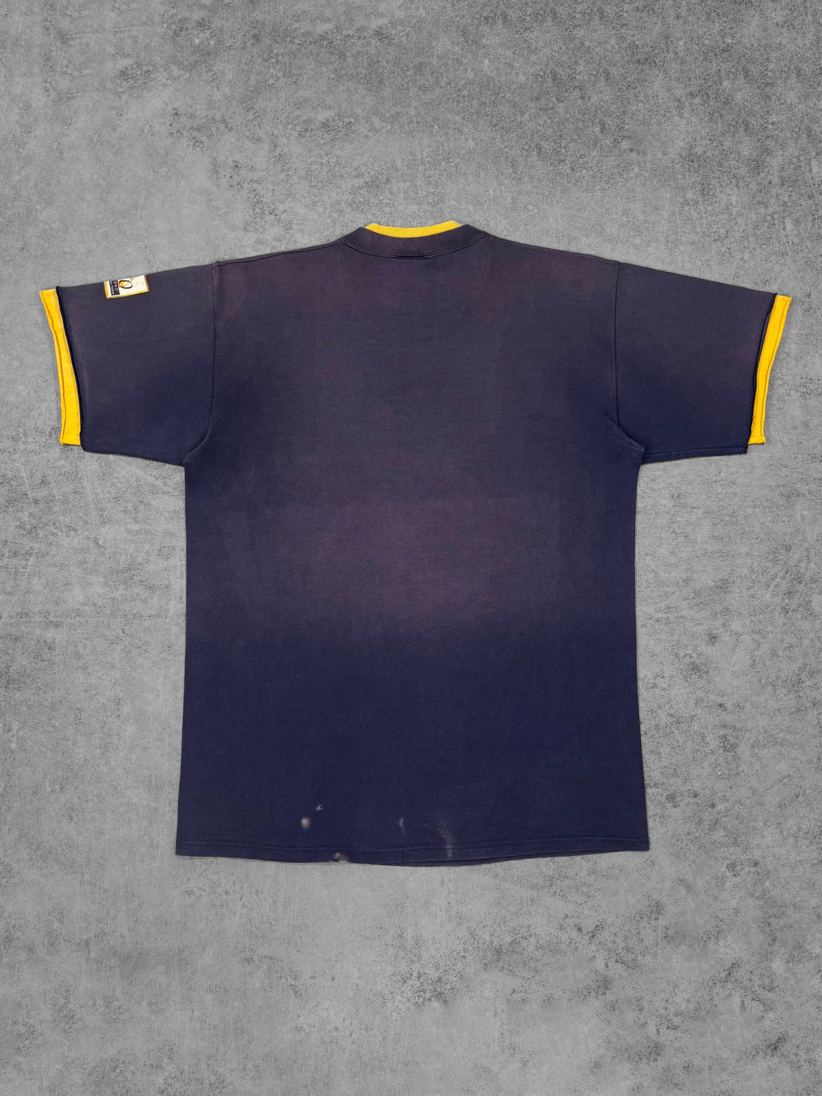 Vintage 1992 Notre Dame Fighting Irish double layer T-shirt – back view