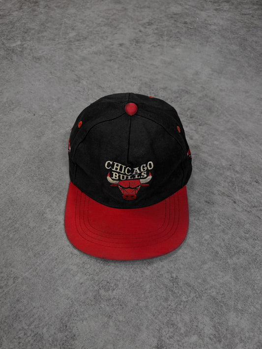 Vintage 1990s Chicago Bulls Snapback Cap - NBA Black Red Embroidered Hat