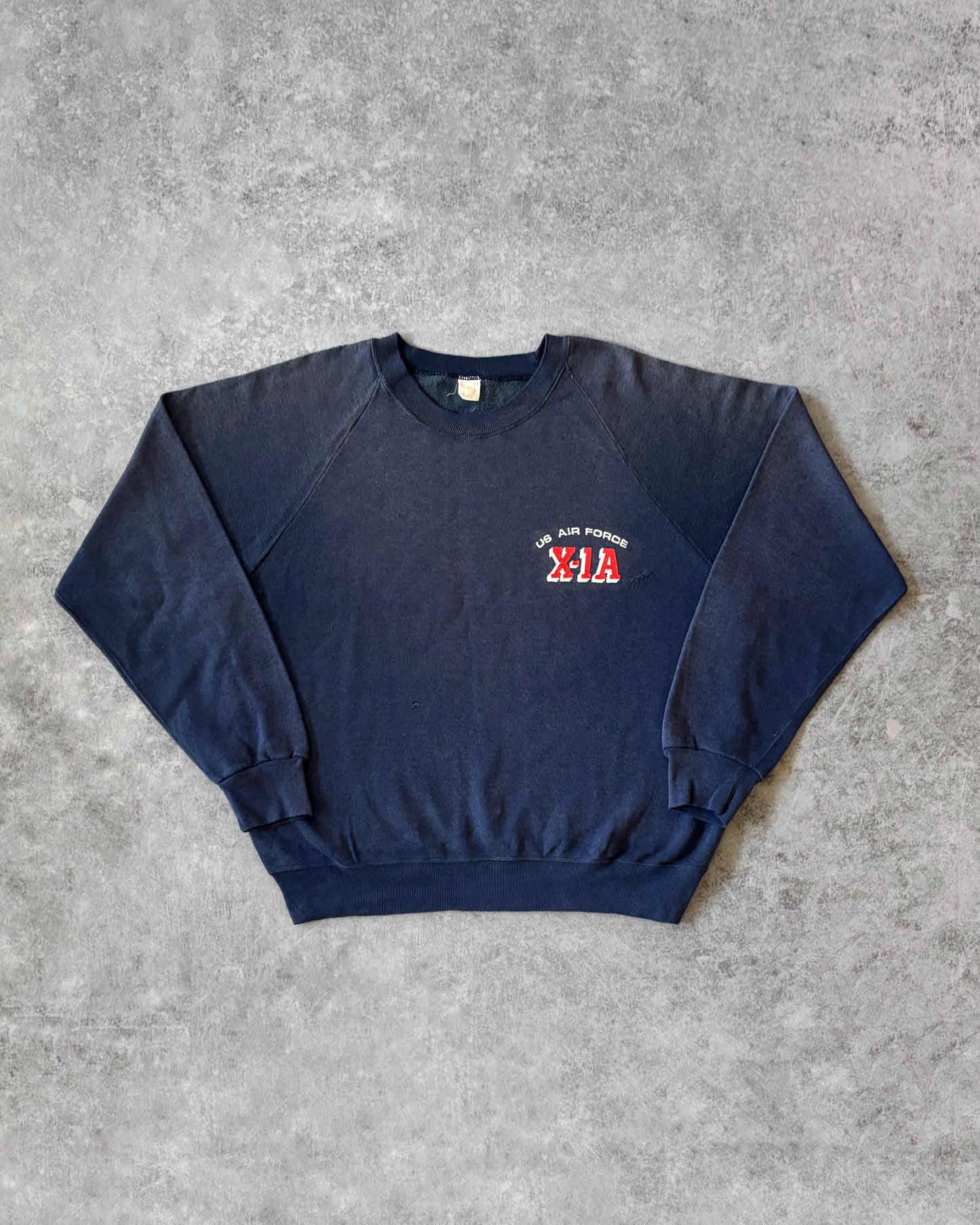 Vintage Sun Faded 1980s US Air Force Embroidered Distressed Crewneck